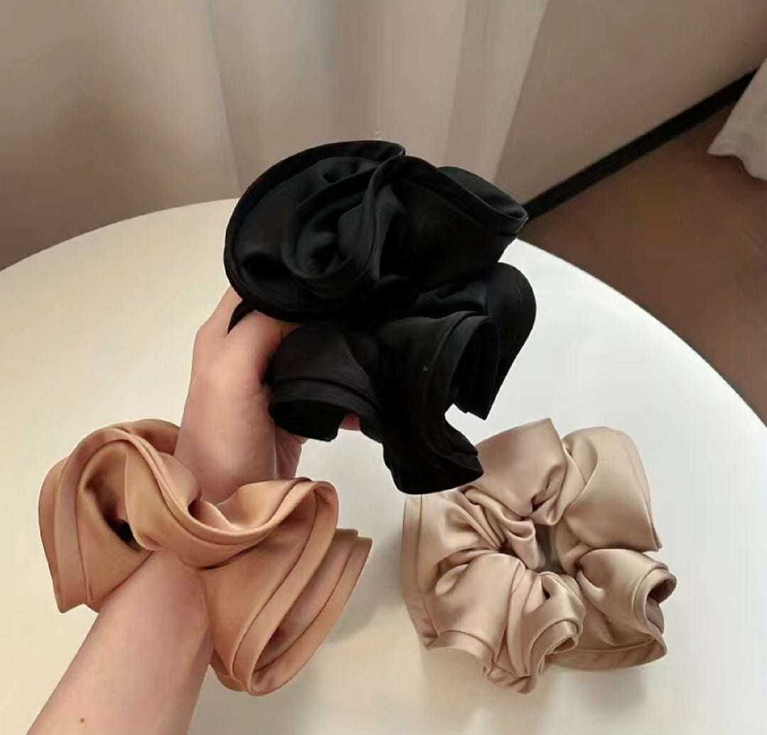 Satin Scrunchie - Brown