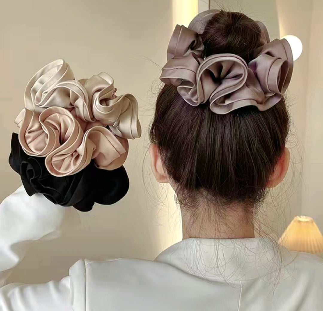 Satin Scrunchie - Brown