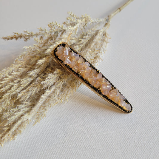 Ecru Geometric Crystal Clip