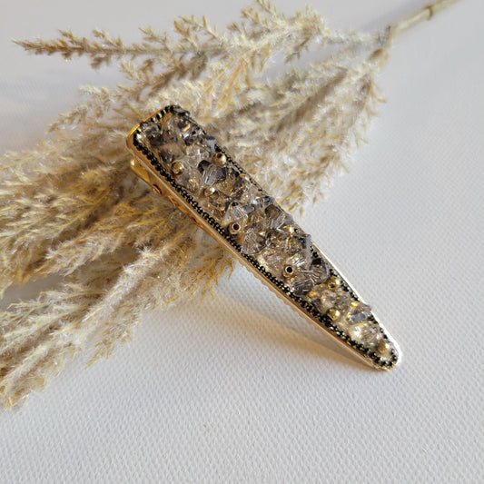 Ash Grey Geometric Crystal